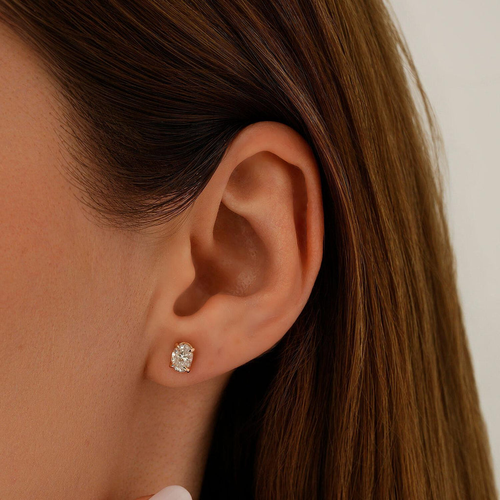 1,10 ct. Oval-Solitär-Diamant-Ohrringe