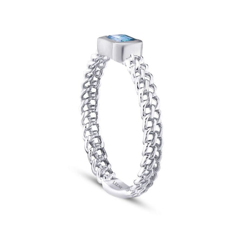 0.37 ct. Blauer Topas Smaragd Schliff Ring