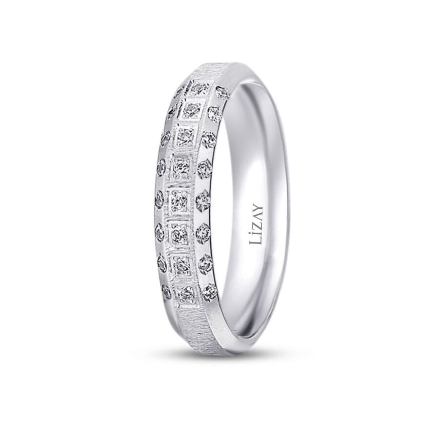 Klassischer Gold Pave Ehering