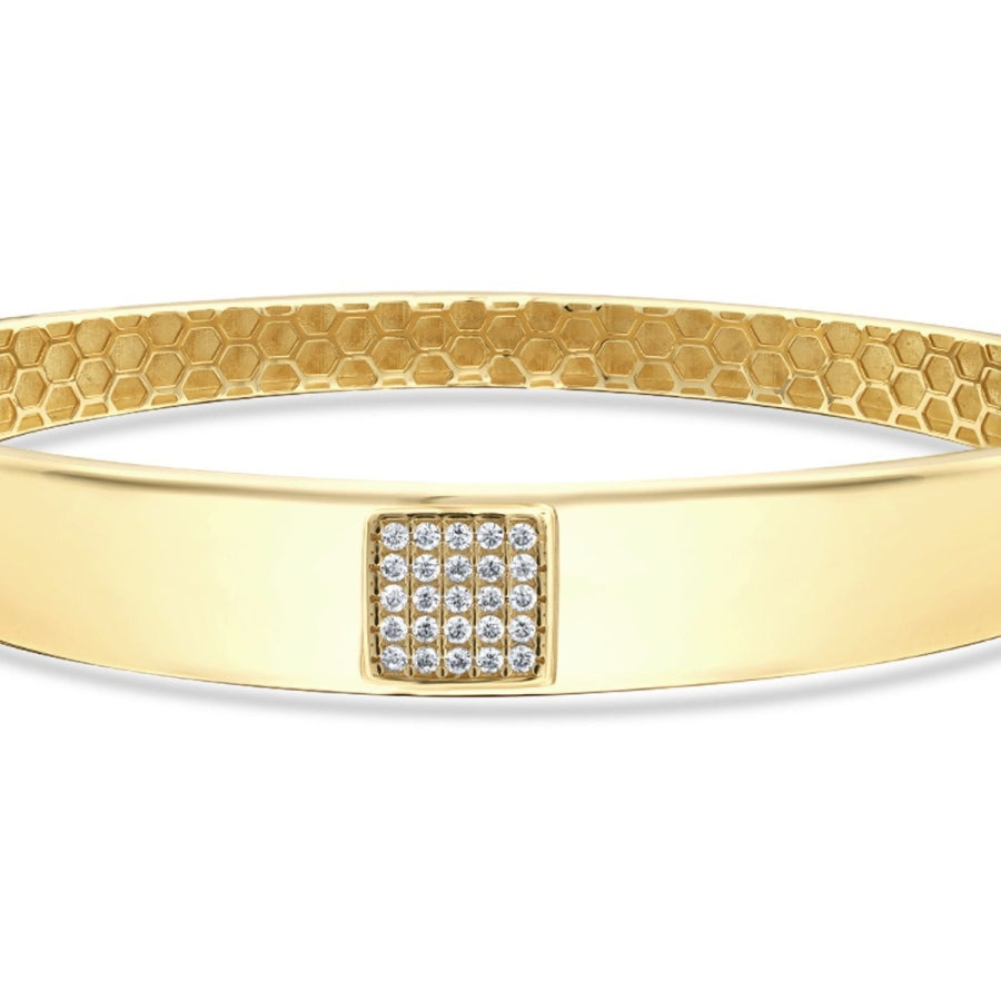 Moderner Armreif mit Stein aus Gold