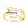 Ring mit Emaille und Stein aus Gold