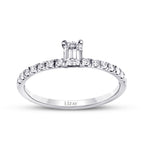 0.87 ct. Diamant Smaragd-Schliff Solitär Verlobungsring