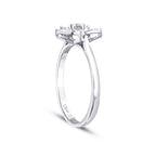0,16 ct. Diamant Blumen Ring