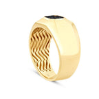 Herren-Ring mit schwarzem quadratischem Stein aus Gold