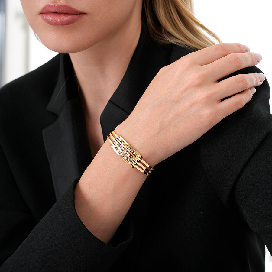 Doric-Rippen-Armreif aus Gold