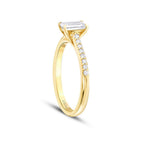 0,65 ct. Diamant Smaragd Schliff Solitär Verlobungsring