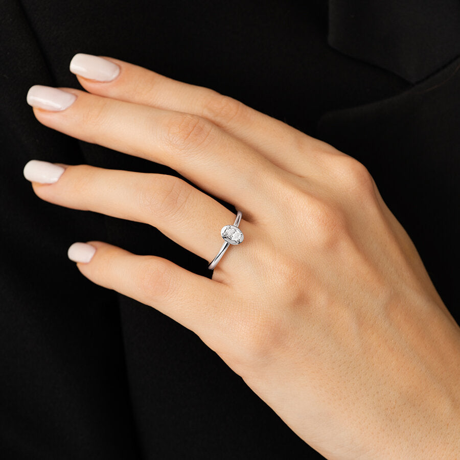 0,26 ct. Diamant Oval Solitär Verlobungsring