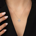 0,23 ct. Diamant Baguette Blumen Halskette