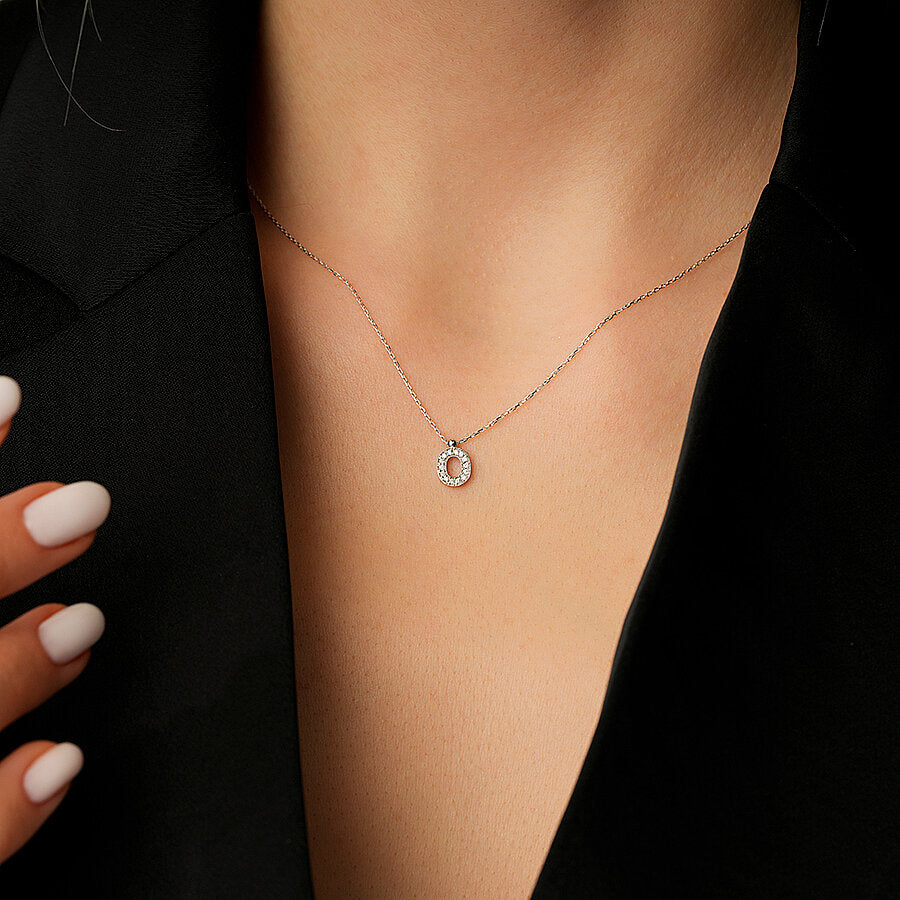 0,05 ct. Diamant Halskette Buchstabe O