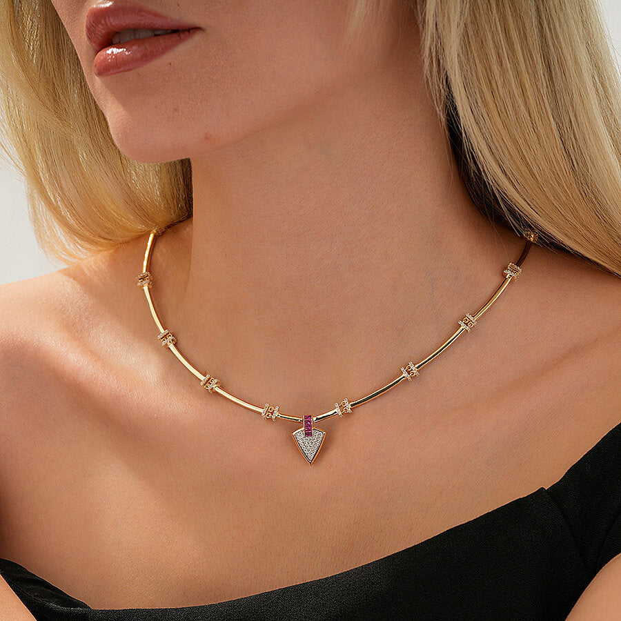 Trend-Halskette mit fuchsienfarbenem dreieckigem Stein aus Gold