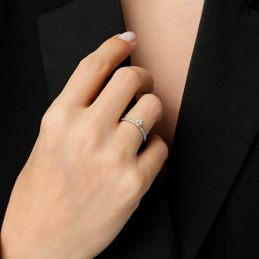 0,31 ct. Diamant Oval Solitär Verlobungsring