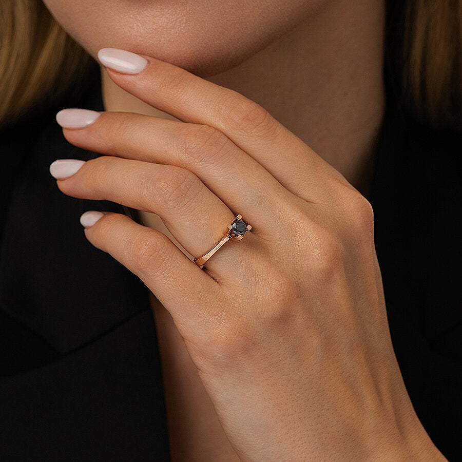 0,42 ct. Schwarz Stein Solitärring
