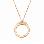 0,04 ct. Diamant O-Buchstabe Halskette