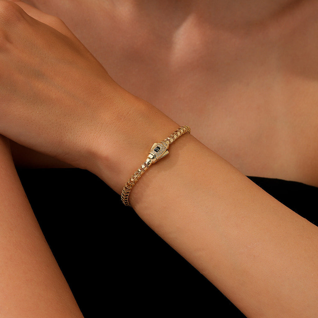 Design-Armband aus Gold
