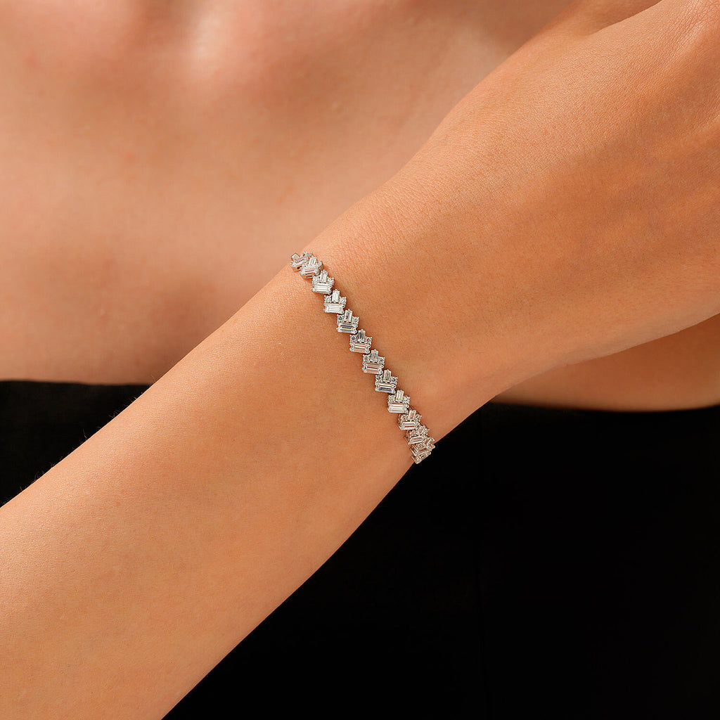 Designer-Baguette-Armband aus Gold