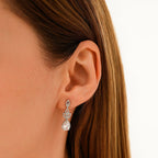 Ohrringe mit Tropfenstein-Design aus Gold