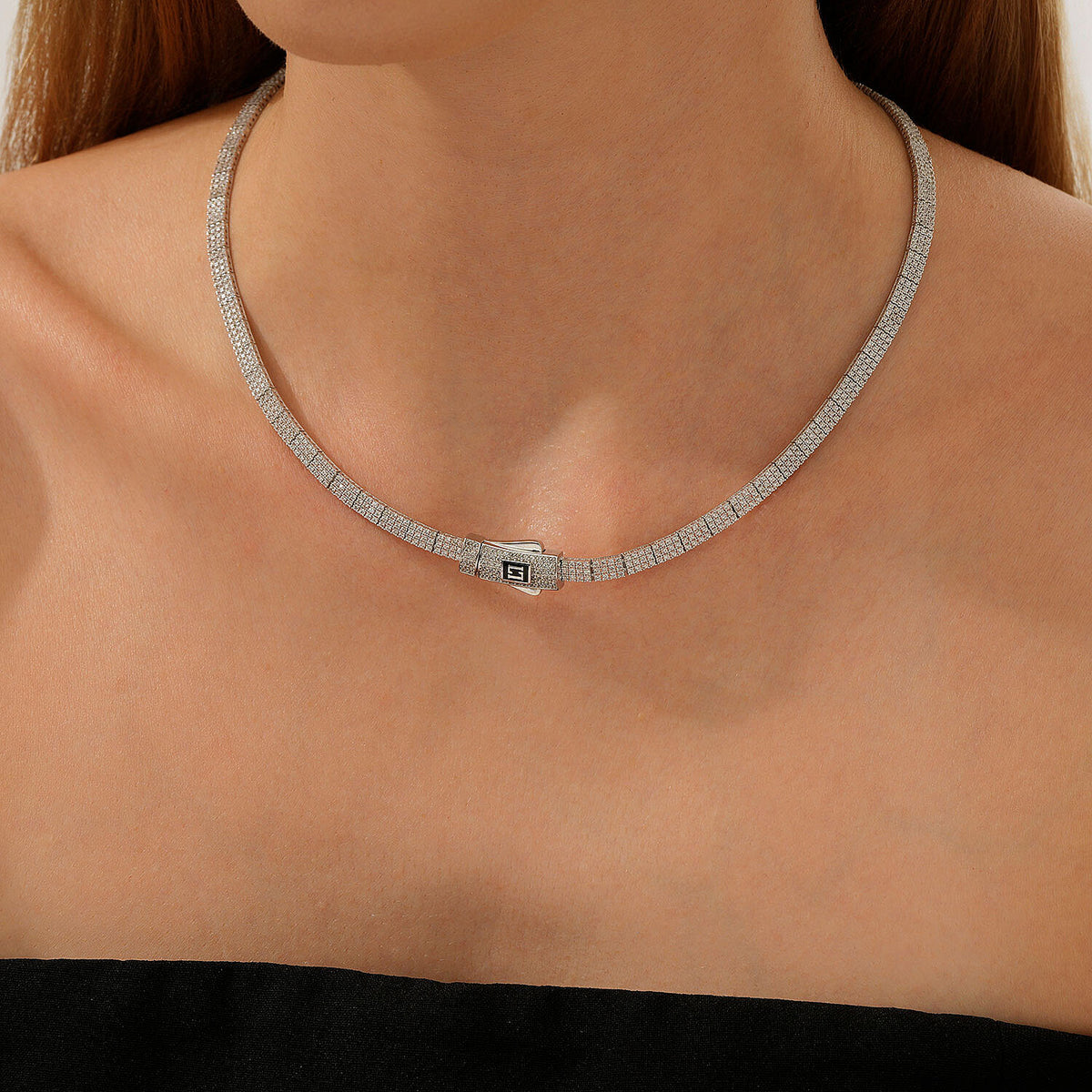 Collier mit Stein aus Gold