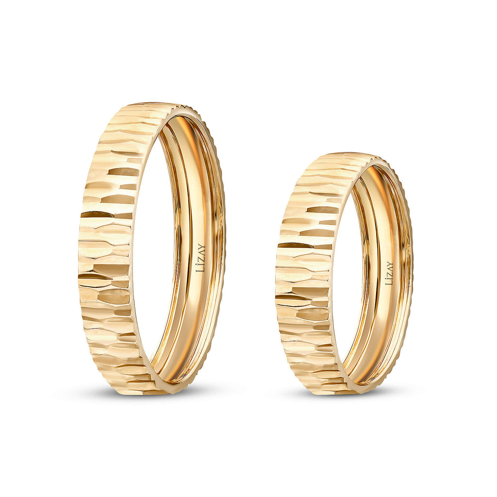 Gemustertes Partner-Eheringe-Set aus Gold