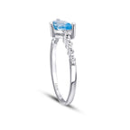 0,66 Carat Diamond Blue Topaz Ring