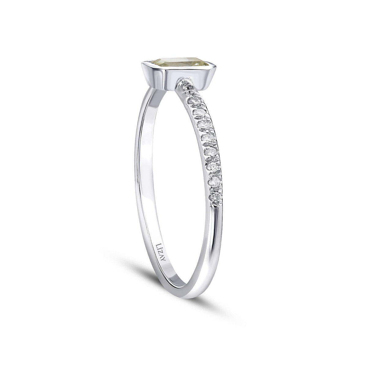 0,51 Carat Diamond Fancy Ring
