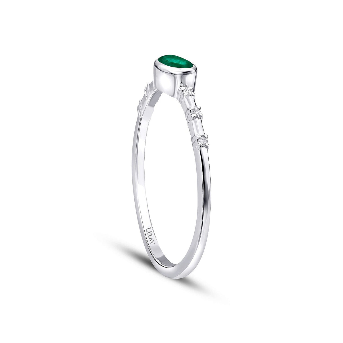 0,27 Carat Diamond Emerald Ring