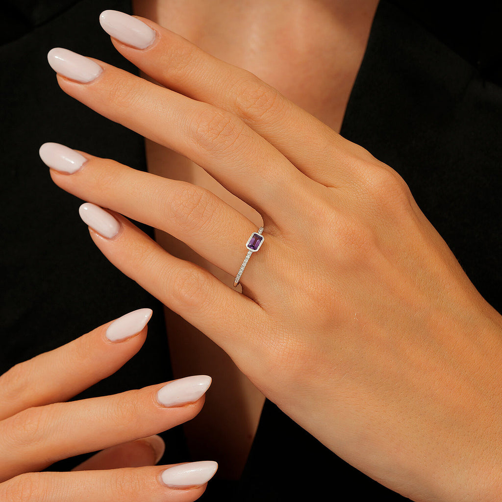 0,31 Carat Diamond Amethyst Ring