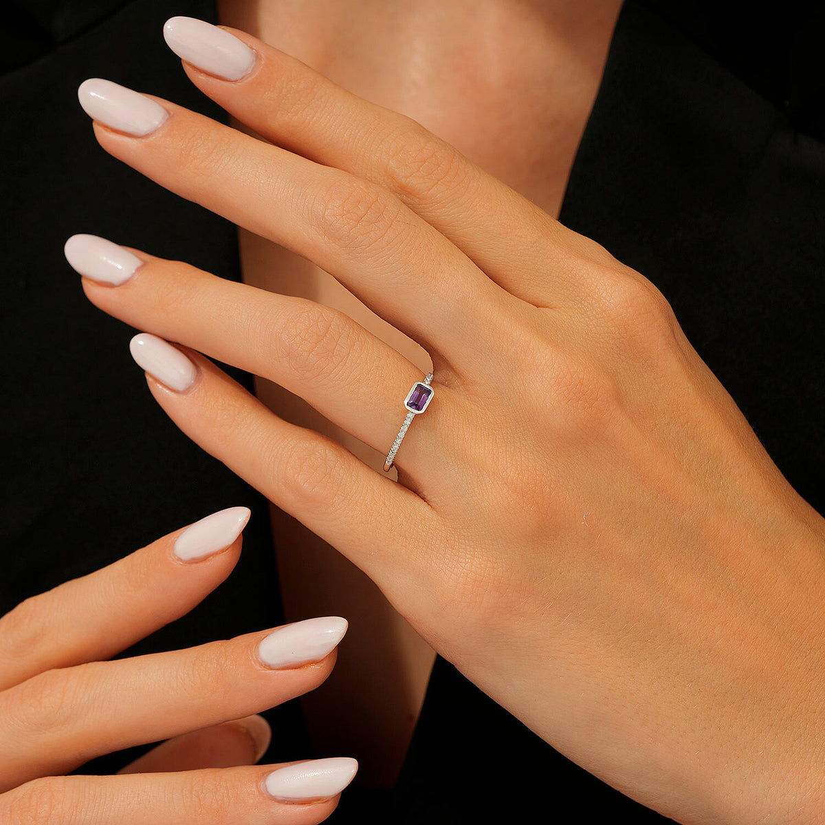 0,31 Carat Diamond Amethyst Ring