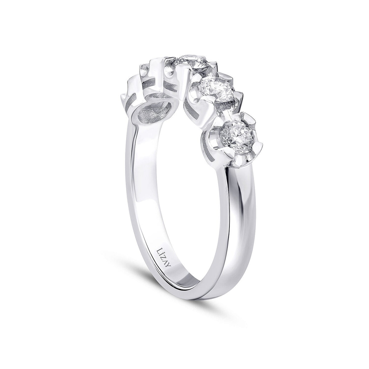 0,65 Carat Diamond Half-Eternity Ring