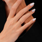 0,16 Carat Diamond Baguette Half-Eternity Ring