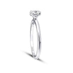 1,50 Carat Diamond Oval Solitaire Engagement Ring