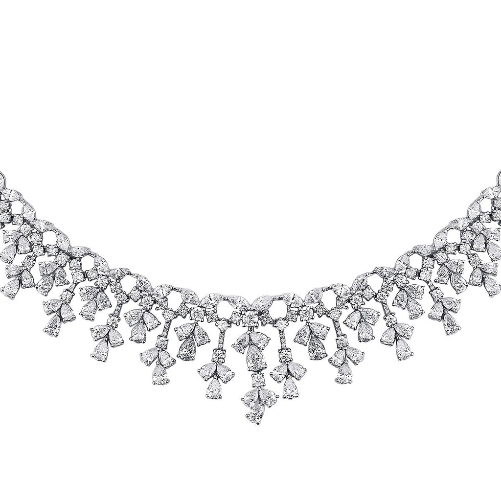 15,94 Carat Diamond Neckband