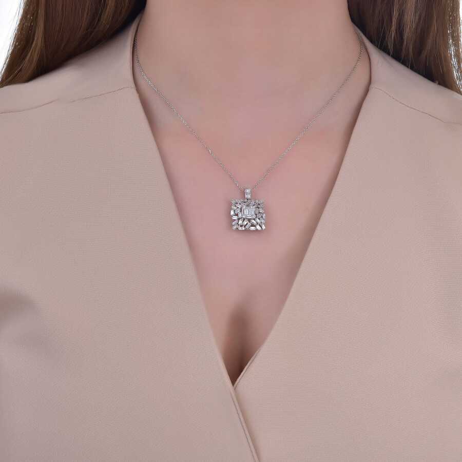 1.29 ct. Diamant Baguette Halskette