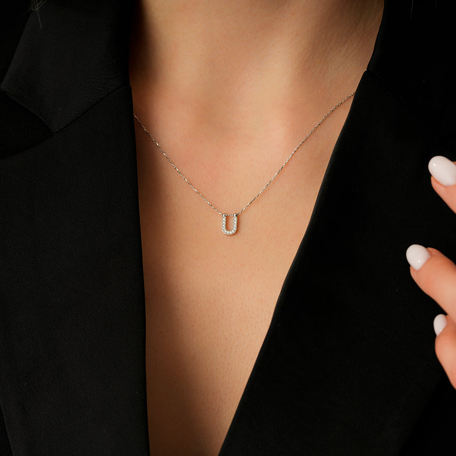 0.06 Karat Diamant U Buchstaben Halskette