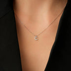 0.06 Karat Diamant C Buchstaben Halskette