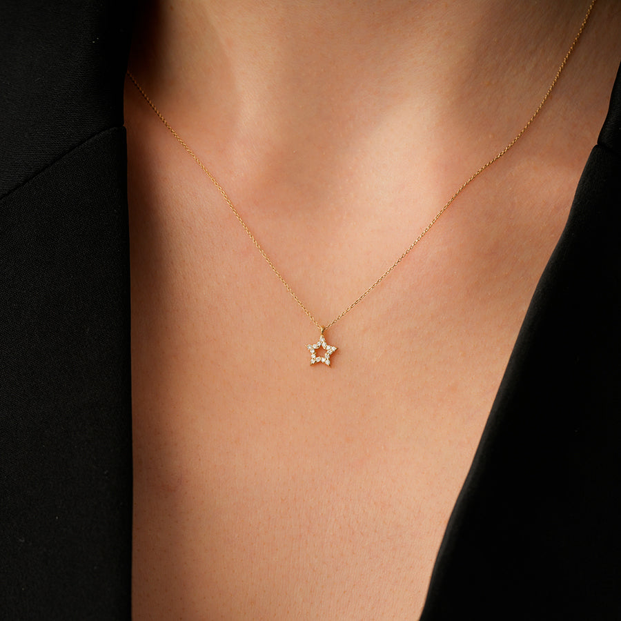 0.07 Karat Diamant Stern Halskette
