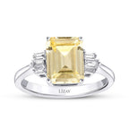 4.06 Karat Diamant Fancy Quadrat Ring