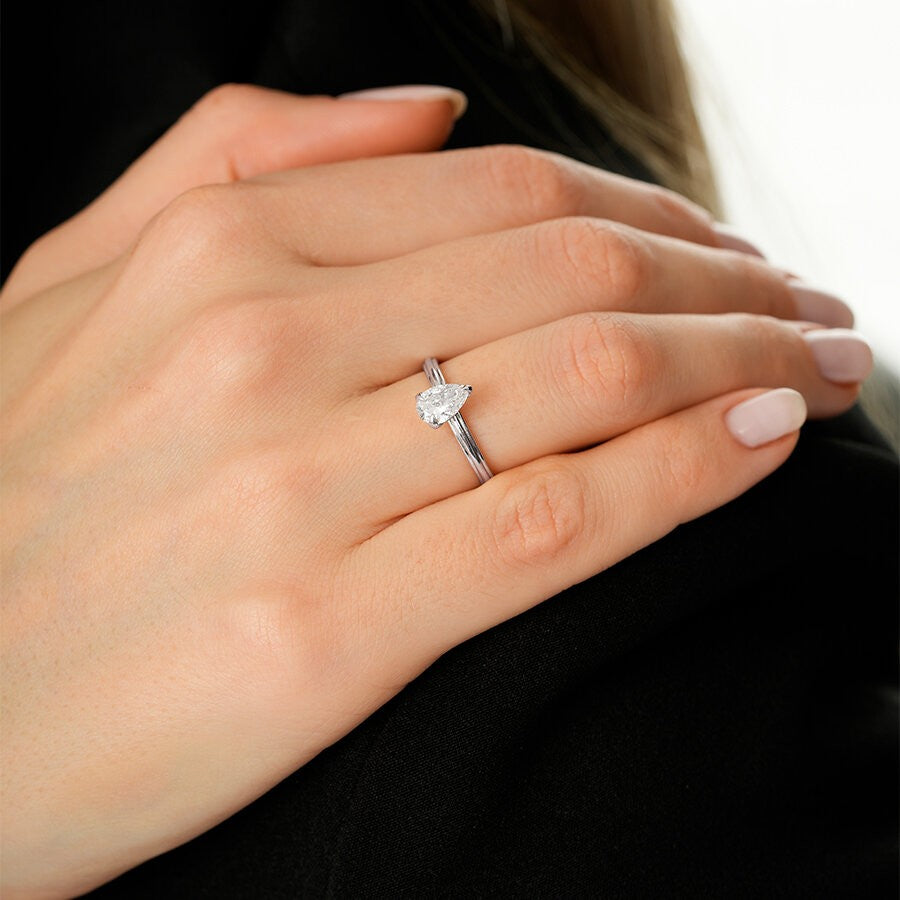 0.60 ct. Diamant Tropfen Solitär Verlobungsring