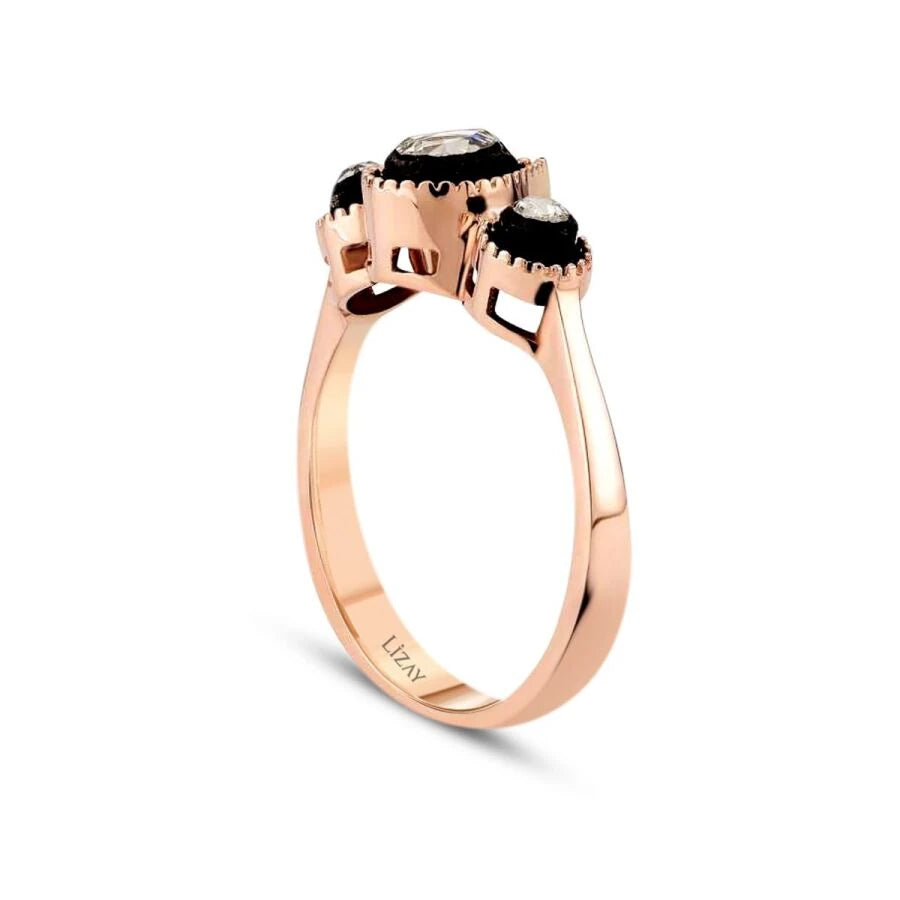 0.17 ct. Diamant Tropfen Tria Ring