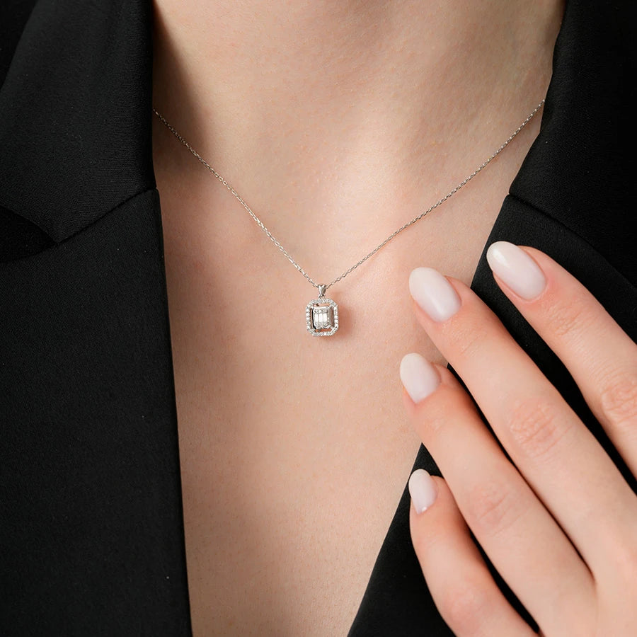 0.14 ct. Diamant Baguette Halskette