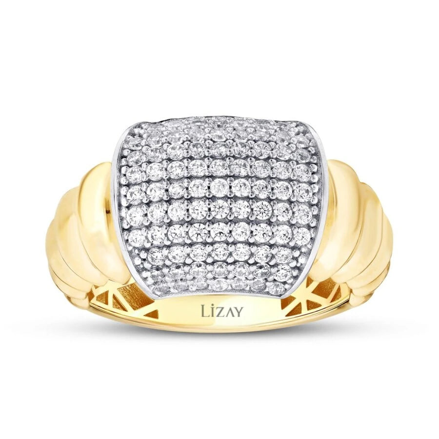 Gold Ring mit mehreren Steinen