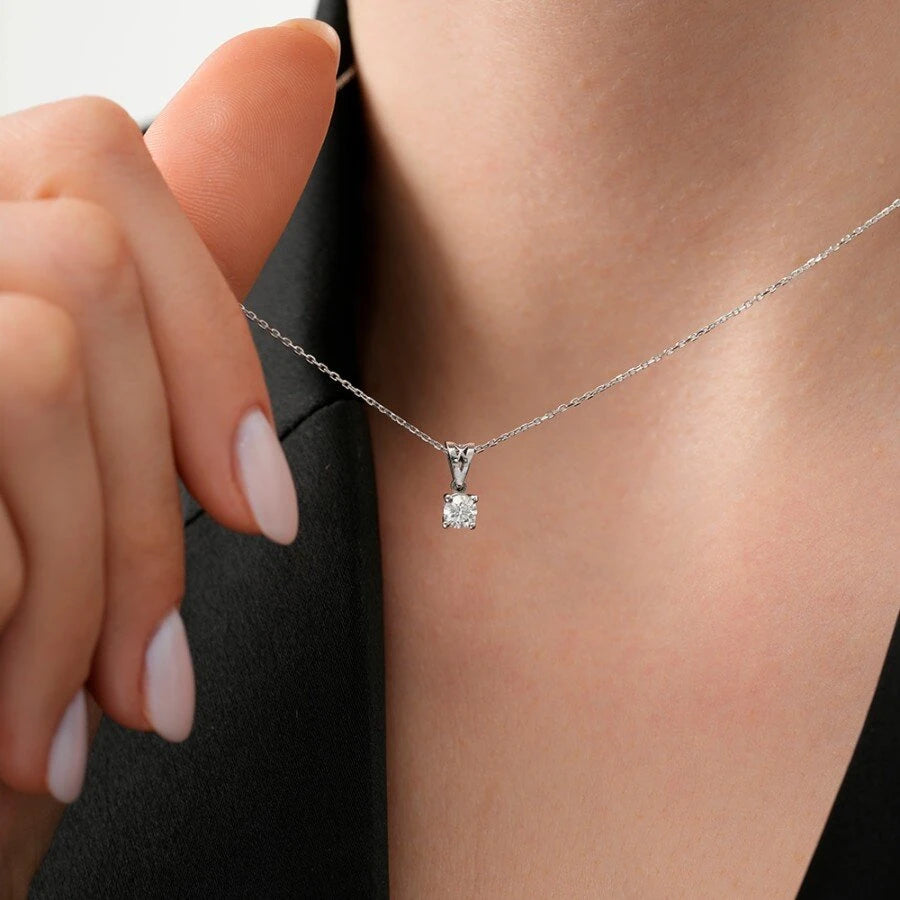 0.70 ct. Diamant Solitär Halskette