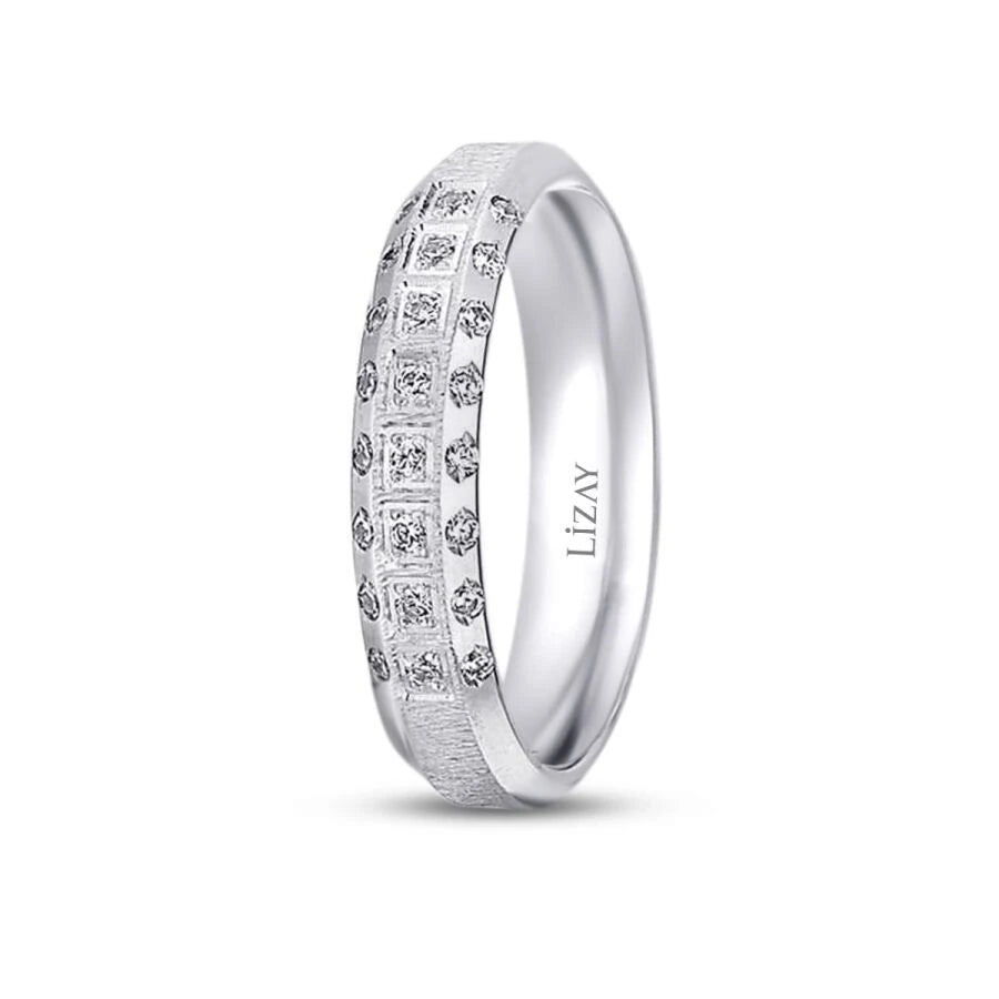 Klassischer Gold Pave Ehering