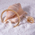 Gold Gedrehter Armreif