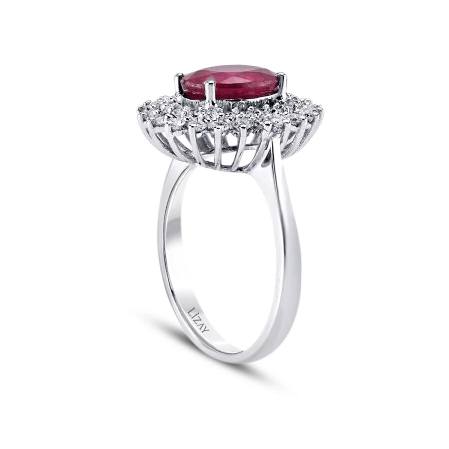1.24 ct. Diamant Ovale Rubin Ring