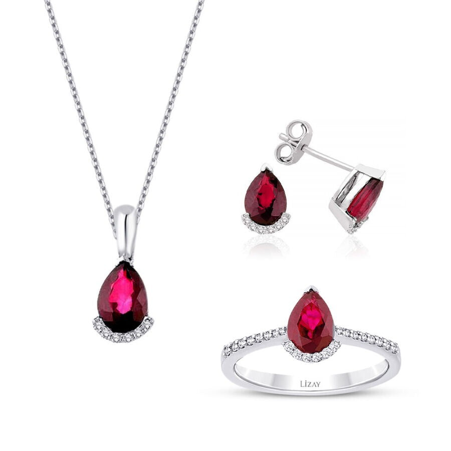4.24 Karat Diamant Tropfen Rubin Set